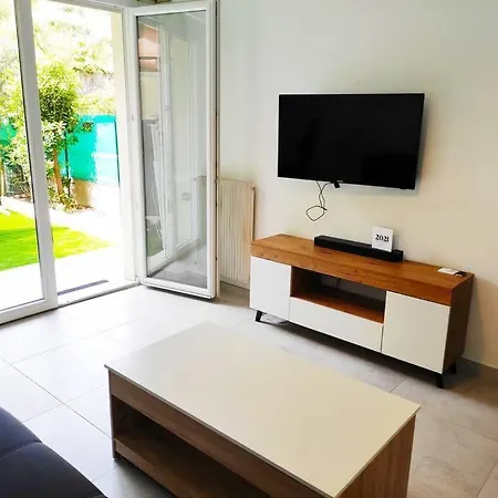 Menton, Appartement/Jardin, Proche Mer Et Centre Exterior foto