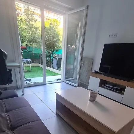 Menton, Appartement/Jardin, Proche Mer Et Centre Exterior foto