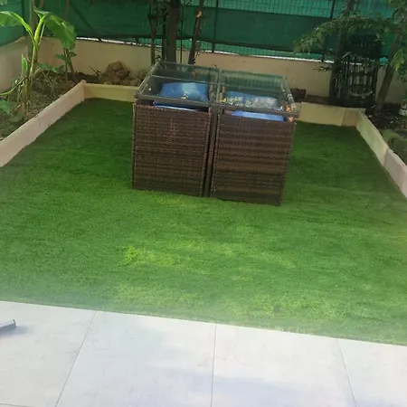 Menton, Appartement/Jardin, Proche Mer Et Centre Exterior foto